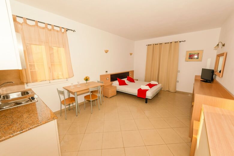 Hotel Memento Kassiopi Resort
