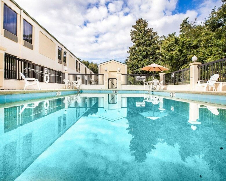 Hotel Quality Inn Darien-north Brunswick