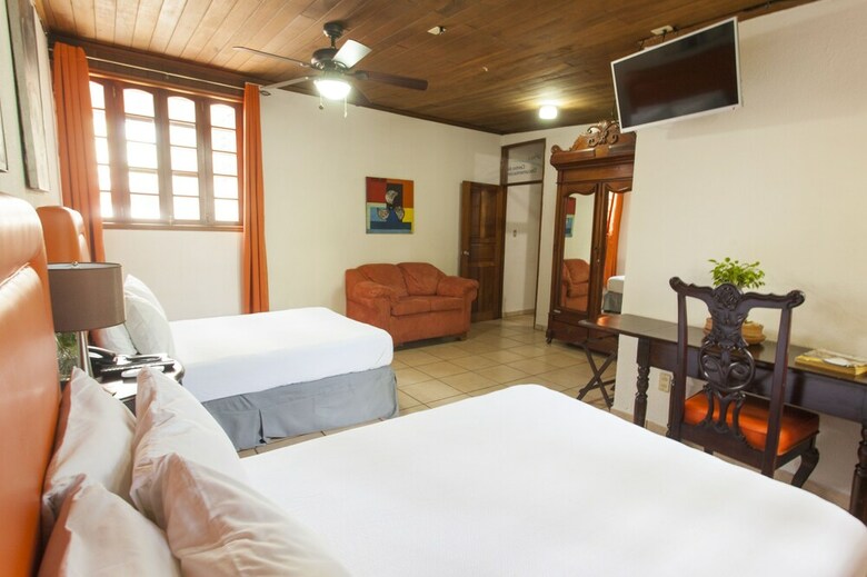 Hotel La Posada Del Arcangel