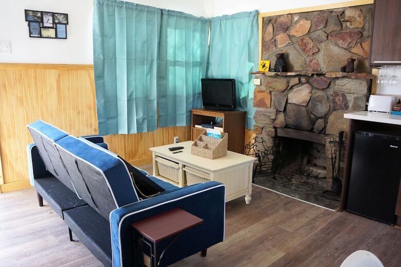 Blue Horizon Lodge