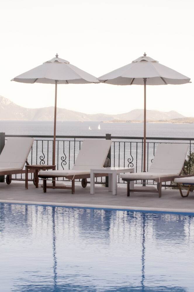 Aliki Hotel
