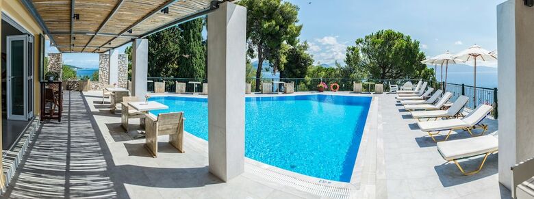 Aliki Hotel