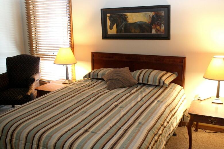 Mill Run #12 By Peak Property Management