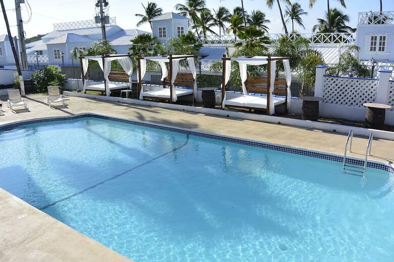 Parguera Plaza Hotel