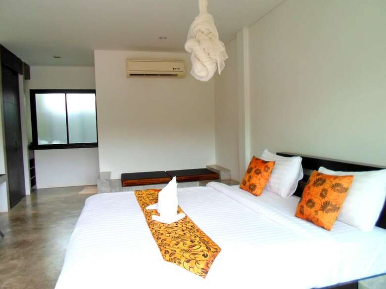 Hotel Naraya Riverside Resort