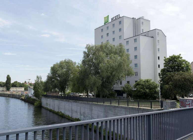 Hotel Ibis Styles Berlin Treptow