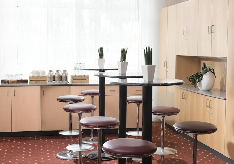 Hotel Ibis Styles Berlin Treptow