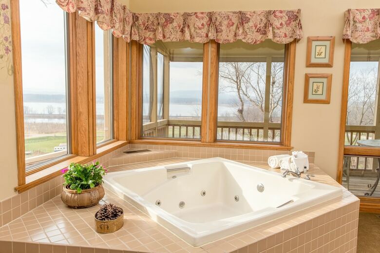 Bed & Breakfast Goldmoor Inn