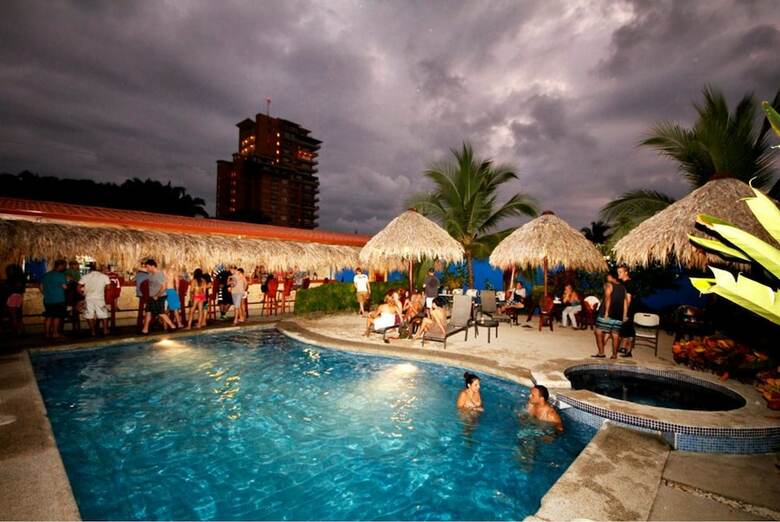 Hotel &sport Bar Oz