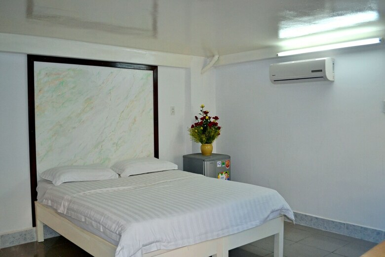Offshore 3 Hotel