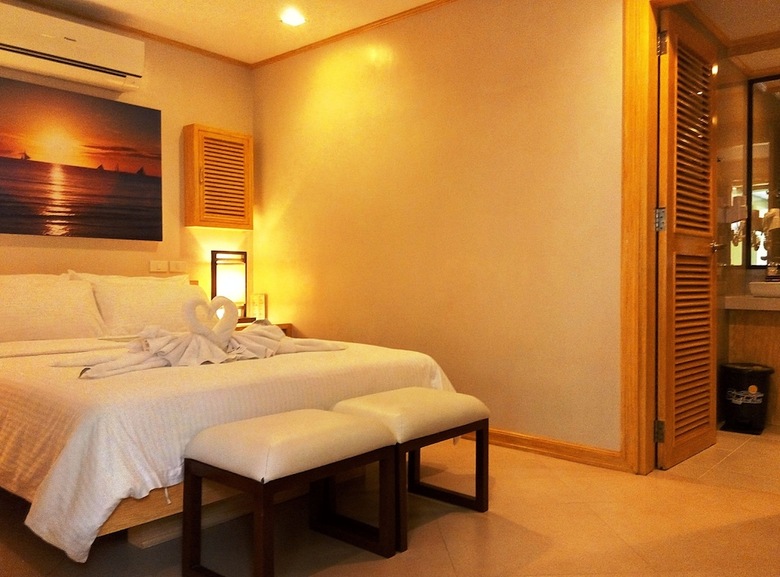 Shore Time Hotel
