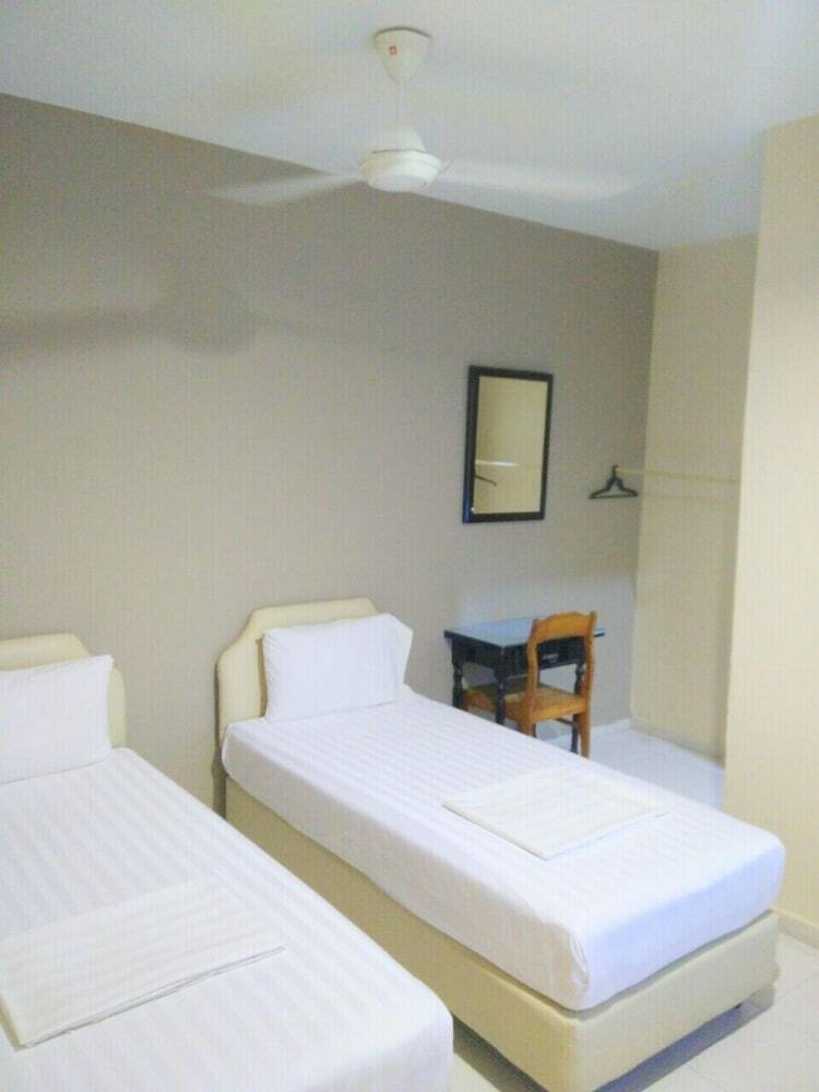 Kota Lodge Hotel