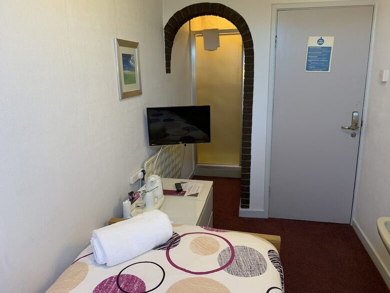 Hotel Austins Self Service Guest House