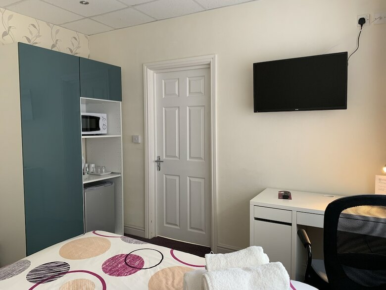 Hotel Austins Self Service Guest House