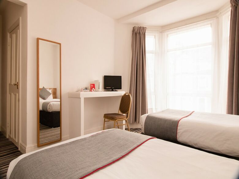 Hotel Oyo Cardiff Central