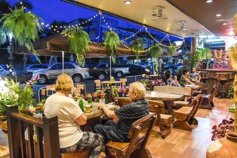 Ban Aothong Hotel