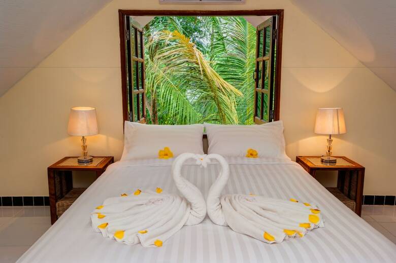 Hotel Tatai Resort & Marina