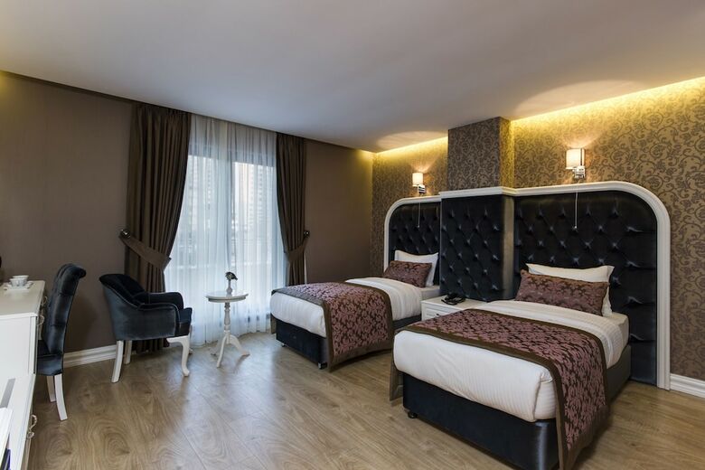 Dencity Hotel