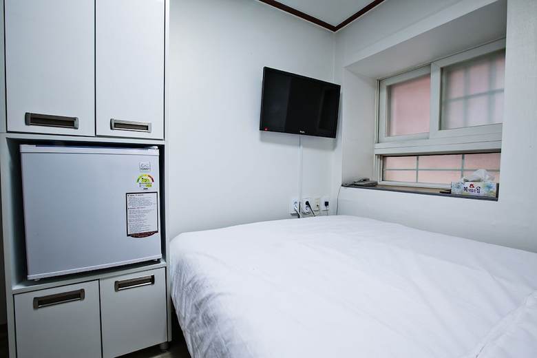 Hostal Jc Inn Dongdaemun - Hostel