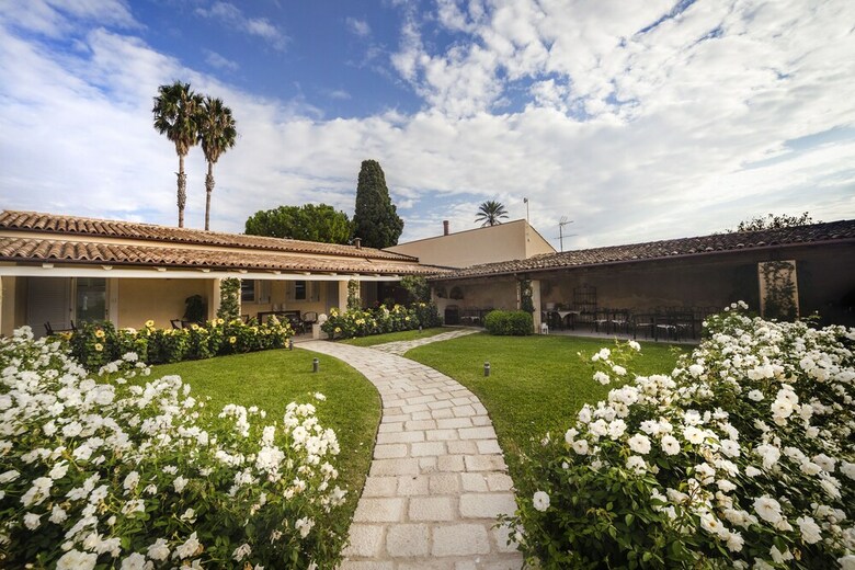 Posada Donna Coraly Resort