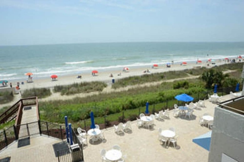 Bluewater Resort By Elliott Beach Rentals