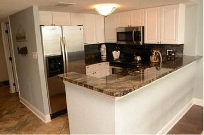 Bluewater Resort By Elliott Beach Rentals