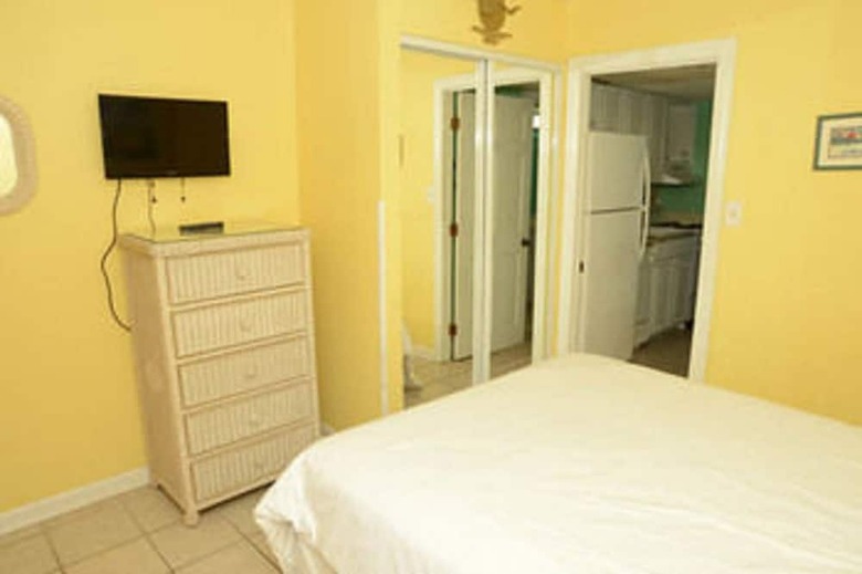 Bluewater Resort By Elliott Beach Rentals