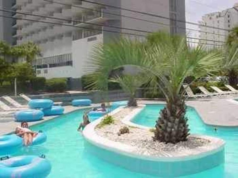 Bluewater Resort By Elliott Beach Rentals