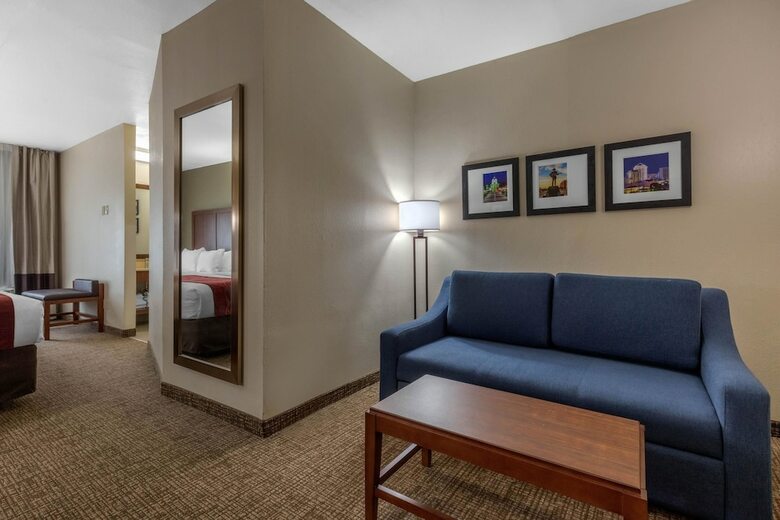 Hotel Comfort Inn & Suites Montgomery East Carmichael Rd