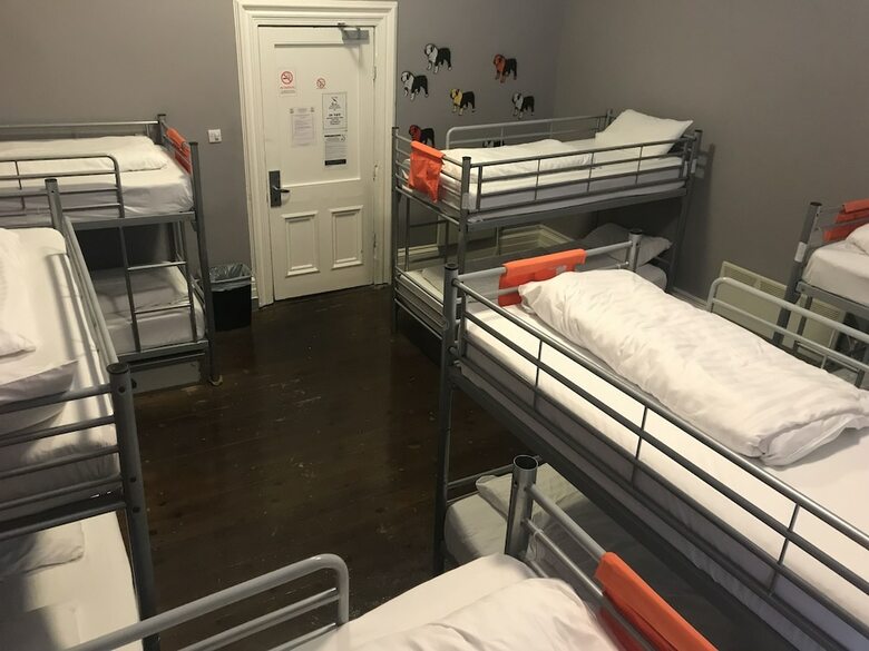Hostal Albatross Hostel