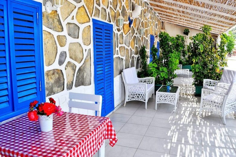 Hotel Lavinya Otel