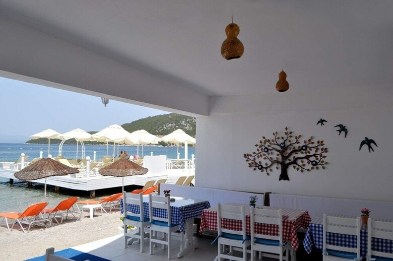 Hotel Lavinya Otel