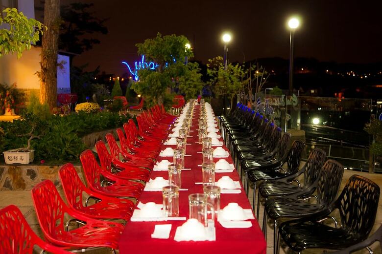 Melody Hotel