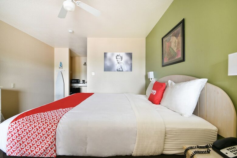 Oyo Hotel Yoakum West