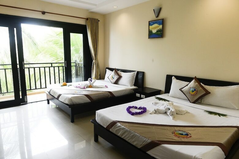 Hotel Hon Rom Central Beach Resort