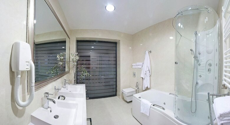 Hotel President Solin