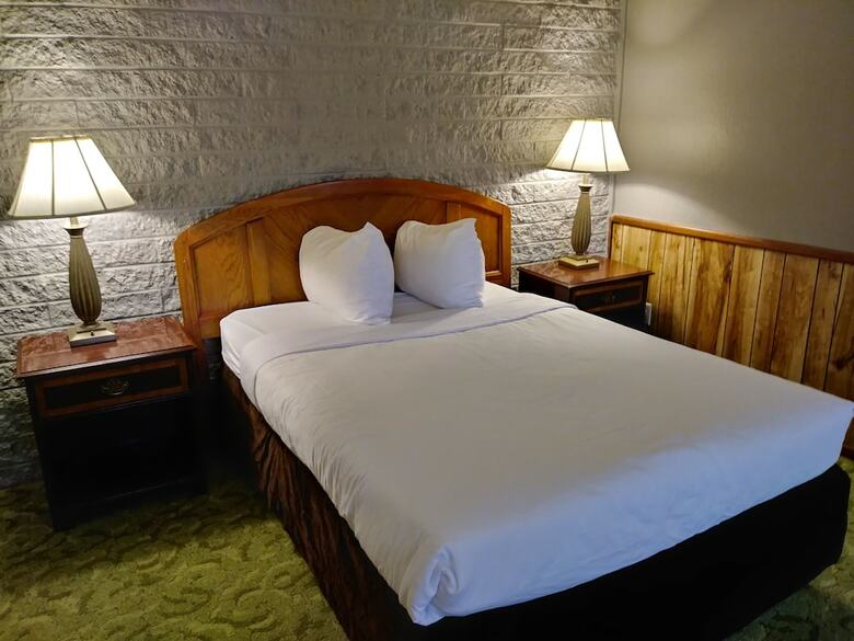 Motel University Inn