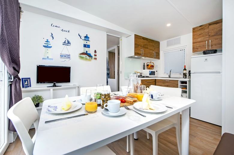 Mobile Homes Adriatic Camping Bi Village