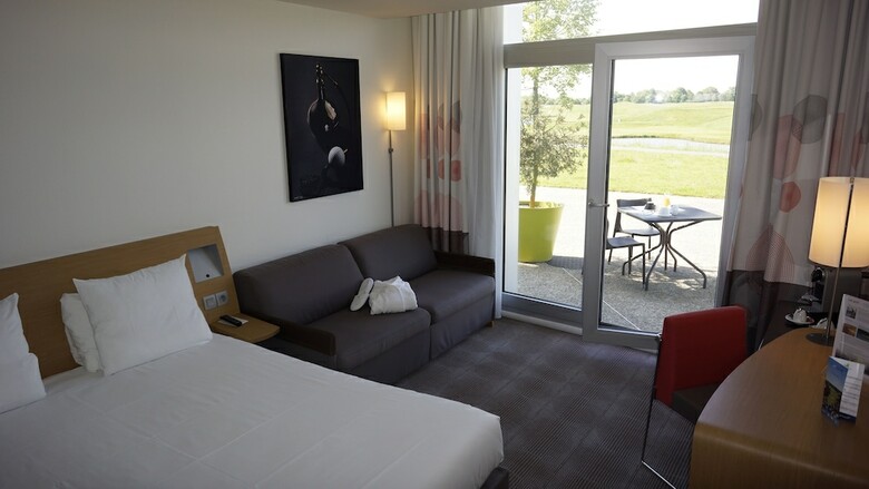 Hotel Novotel Saint-quentin In Yvelines