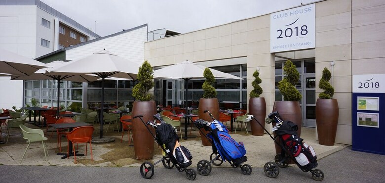 Hotel Novotel Saint-quentin In Yvelines