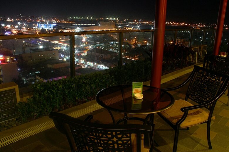 Hotel Central Park Tower Resort