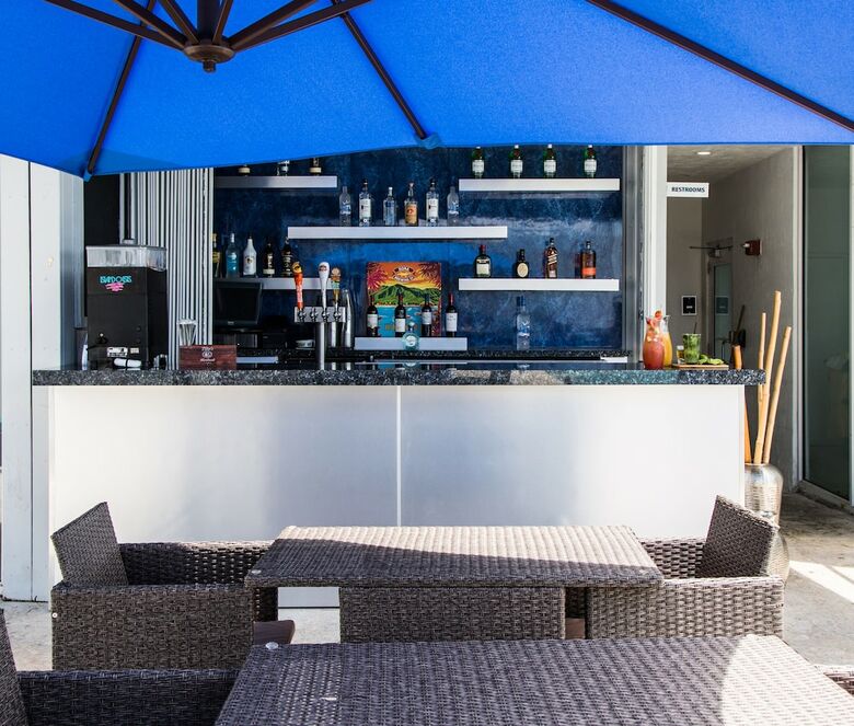 Nuvo Suites Hotel