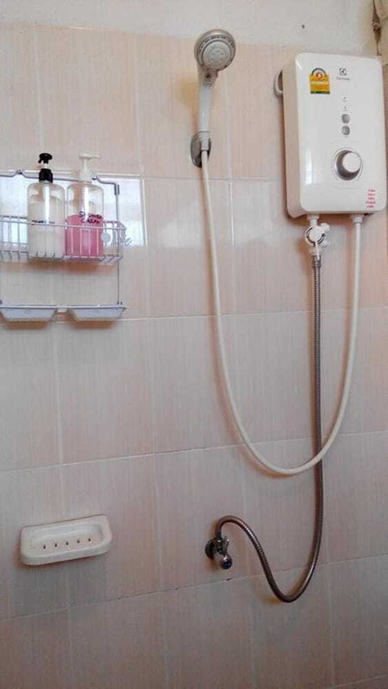 Hostal The Living Place 2 - Hostel