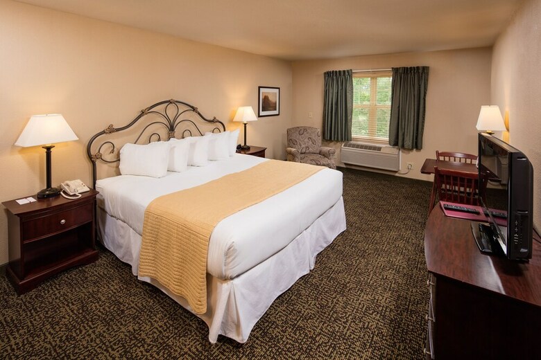 Ramada By Wyndham Galena Hotel And Day Spa