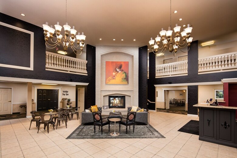 Ramada By Wyndham Galena Hotel And Day Spa