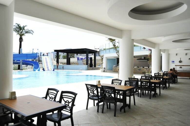 Hotel Baia Bodrum - All Inclusive