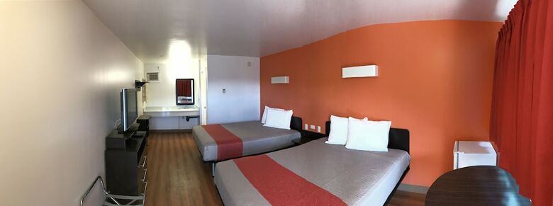 Motel 6 Kamloops, Bc