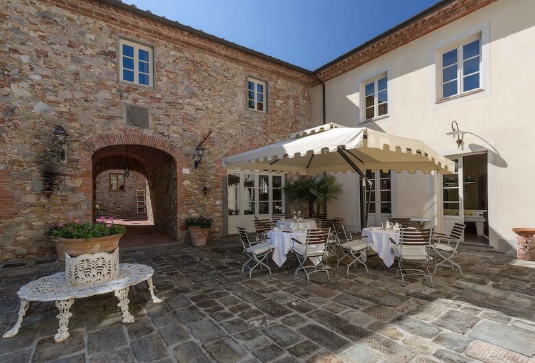 Coselli's Collection Luxury Villas Rental