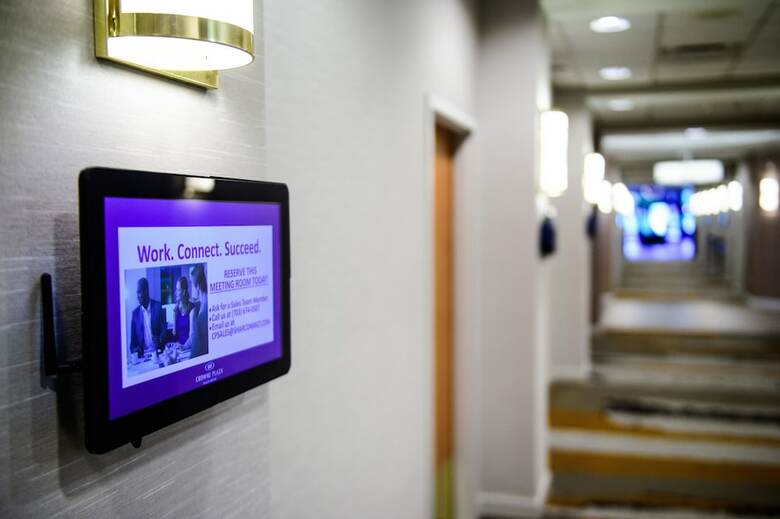Hotel Crowne Plaza Dulles Airport