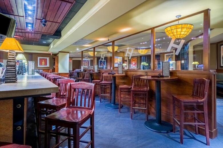 Hotel Crowne Plaza Dulles Airport